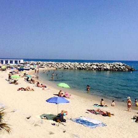 Casa La Pau Apartman Vilassar De Mar Kültér fotó